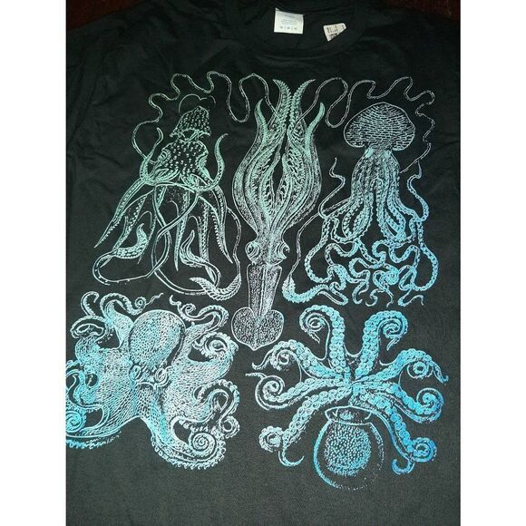 New Medium Long Sleeve Cotton Octapus Black Blue Tee TShirt Top NWT - Picture 2 of 3